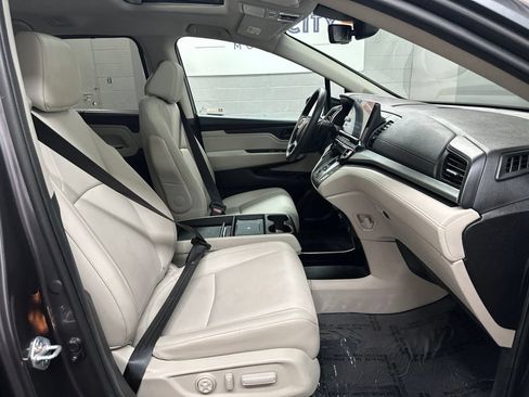 Used 2026 Honda Odyssey EX-L image 19