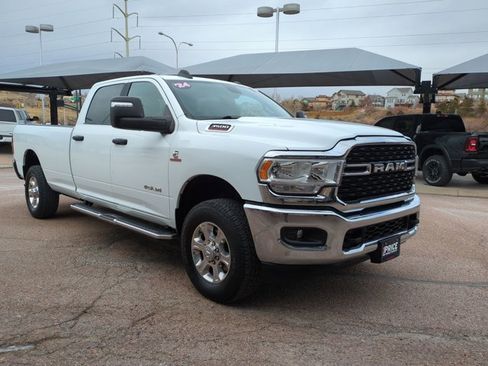 Used 2024 RAM 3500 Big Horn AWD/4WD image 3