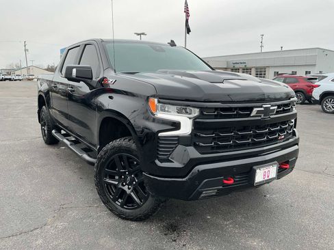 Used 2025 Chevrolet Silverado 1500 LT Trail Boss AWD/4WD image 1