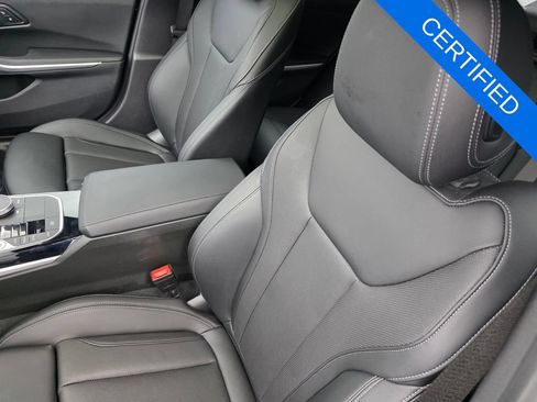 Used 2024 BMW 330i Sedan w/ Convenience Package RWD image 11