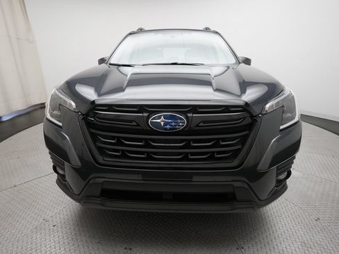 Used 2023 Subaru Forester Premium w/ Popular Package #3 AWD/4WD image 11