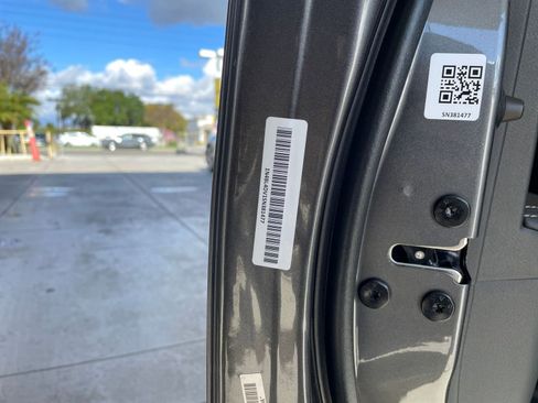 Used 2025 Nissan Altima 2.5 SV image 29