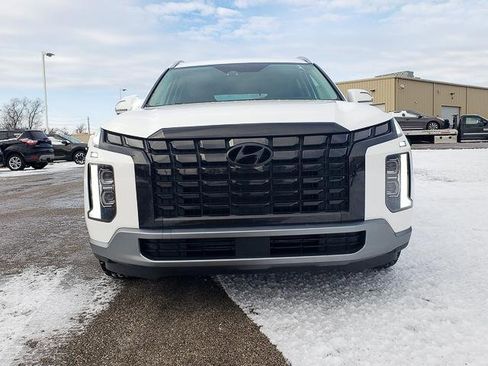 Used 2023 Hyundai Palisade SEL image 2