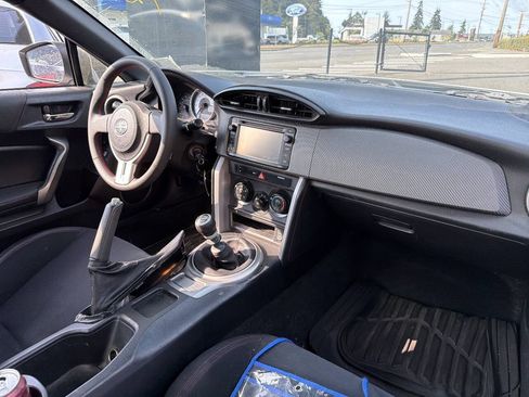 Used 2015 Scion FR-S RWD image 3