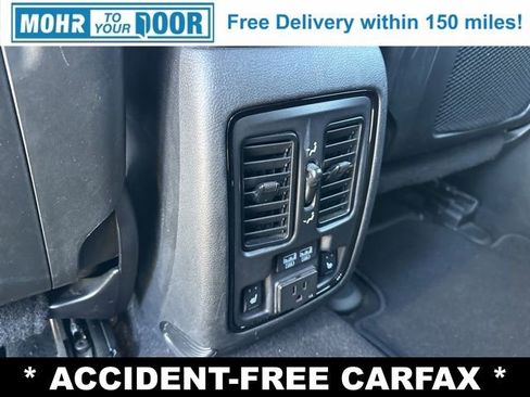 Used 2023 Dodge Durango GT image 36