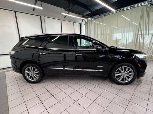 Certified 2023 Buick Enclave Avenir w/ Avenir Technology Package image 3