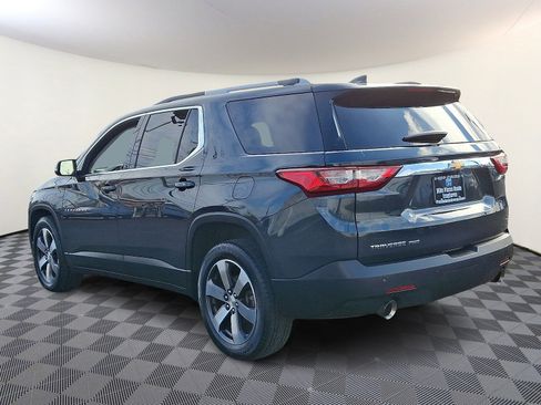 Used 2018 Chevrolet Traverse LT w/ LPO, Floor Liner Package image 5