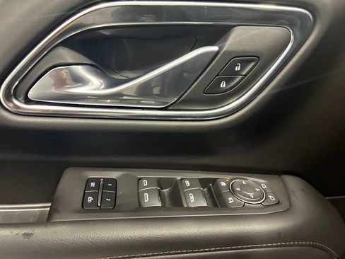 Used 2023 Chevrolet Tahoe High Country w/ LPO, Illumination Package AWD/4WD image 15