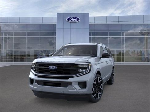 New 2025 Ford Expedition Platinum w/ Platinum Ultimate Package image 2
