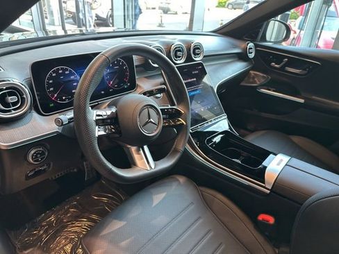 Used 2025 Mercedes-Benz C 300 4MATIC Sedan image 12