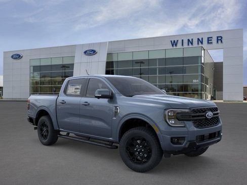 New 2025 Ford Ranger Lariat w/ FX4 Off-Road Package image 7