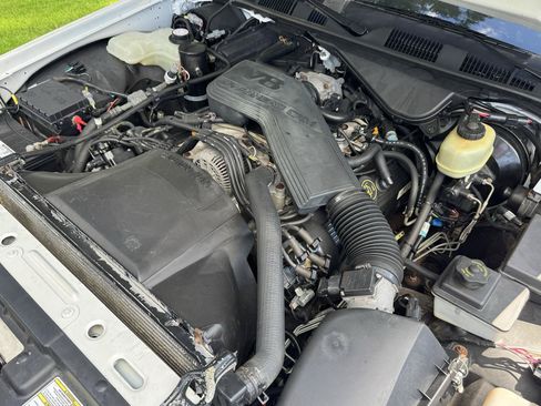 Used 1994 Lincoln Town Car Executive RWD image 32