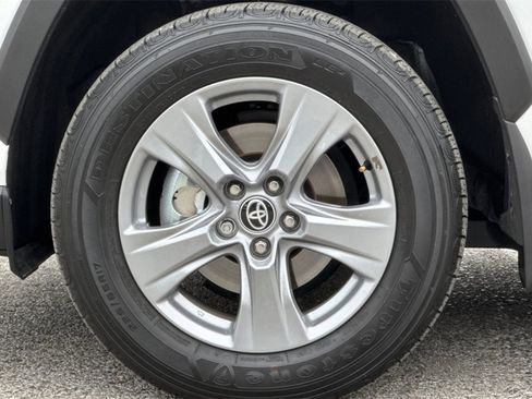 Certified 2025 Toyota RAV4 XLE image 26