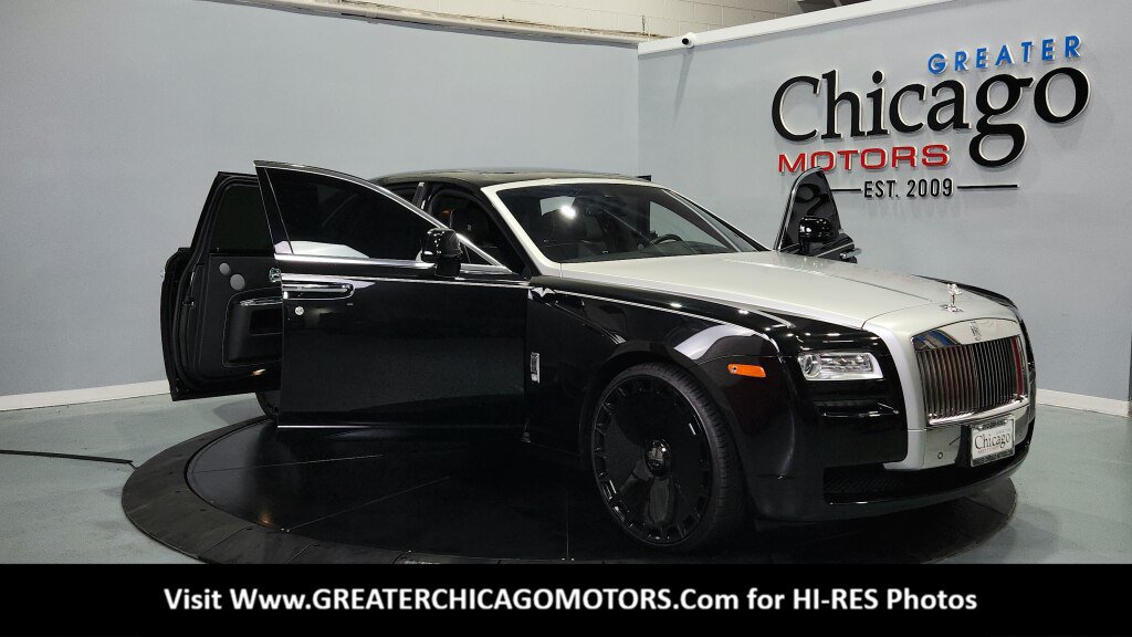 Used 2014 Rolls-Royce Ghost RWD image 16