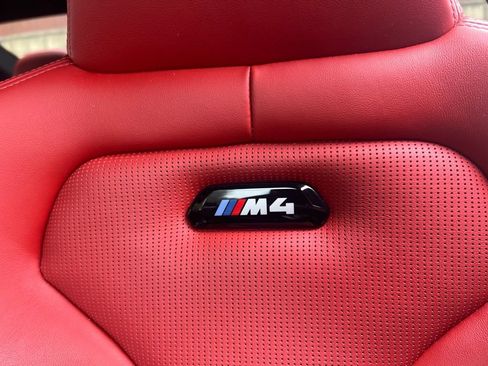 Used 2019 BMW M4 Coupe w/ Executive Package RWD image 10
