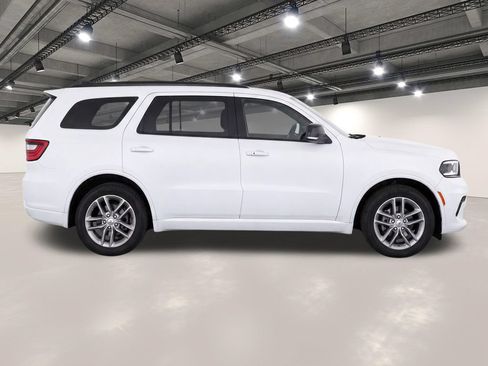 Used 2024 Dodge Durango GT RWD image 8