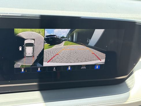 New 2026 Buick Encore GX Avenir w/ Avenir Technology Package FWD image 24