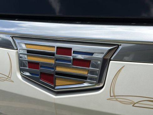 Certified 2023 Cadillac Escalade ESV Premium Luxury w/ Performance Package RWD image 9
