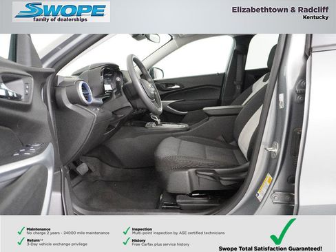 Used 2024 Chevrolet Trax LS w/ Driver Confidence Package image 15