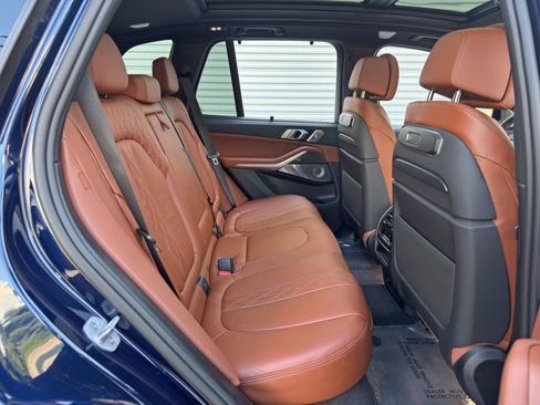 Used 2025 BMW X5 M60i AWD/4WD image 47