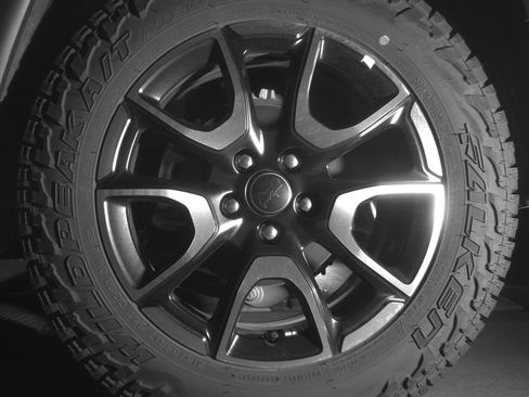 Used 2025 Jeep Compass Trailhawk image 14