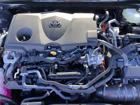Certified 2026 Toyota Camry SE image 18