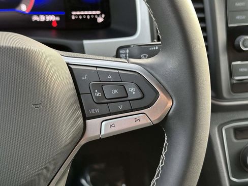 Certified 2023 Volkswagen Atlas Cross Sport SE image 25