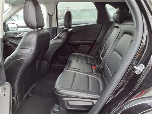 Used 2022 Ford Escape SEL w/ Technology Package image 18