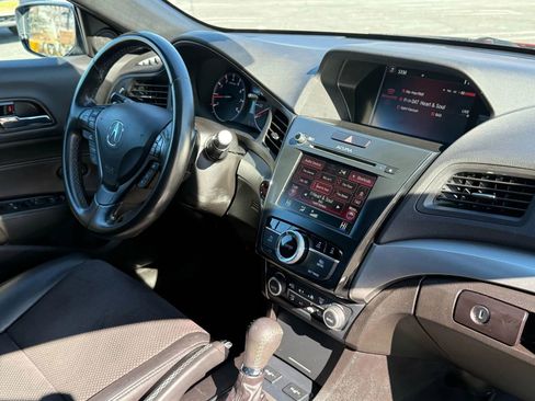Used 2017 Acura ILX image 22