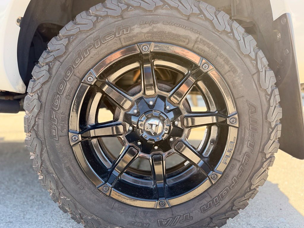 Used 2015 Toyota Tacoma 4x4 Double Cab w/ TRD Off-Road Package image 11