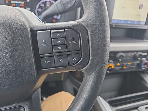 Used 2025 Ford F350 XLT image 13