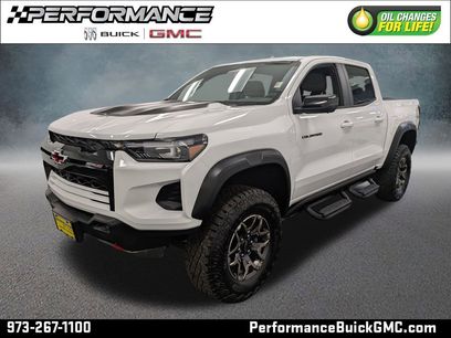 Used 2024 Chevrolet Colorado ZR2 w/ Technology Package