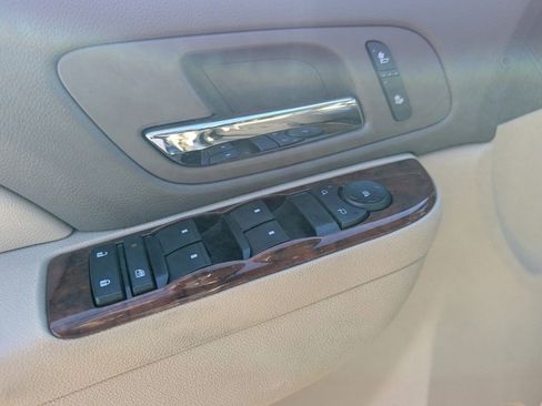 Used 2013 GMC Yukon SLT image 11