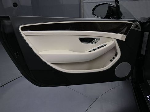 New 2026 Bentley Continental GT AWD/4WD image 15