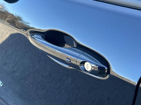 Used 2022 Jeep Compass Limited image 15