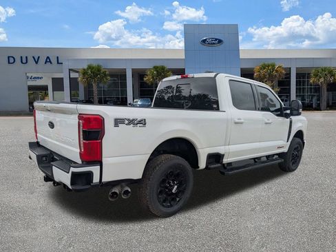 New 2026 Ford F250 Lariat w/ Black Appearance Package AWD/4WD image 4