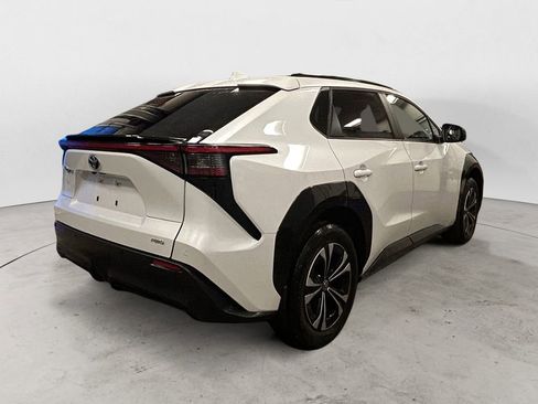 Certified 2023 Toyota bZ4X XLE image 5