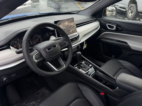 New 2026 Jeep Compass Limited image 10