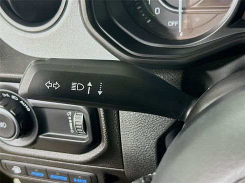Used 2025 Jeep Wrangler Unlimited Sport S 4xe AWD/4WD image 5