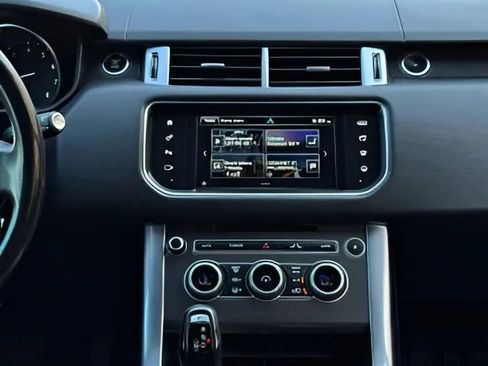 Used 2016 Land Rover Range Rover Sport HSE AWD/4WD image 29