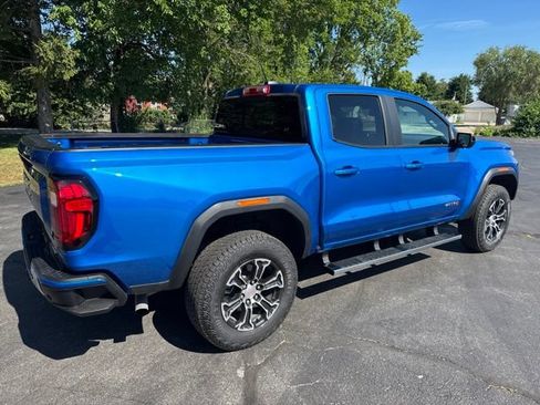 Used 2024 GMC Canyon AT4 w/ Canyon Safety Plus Package AWD/4WD image 5