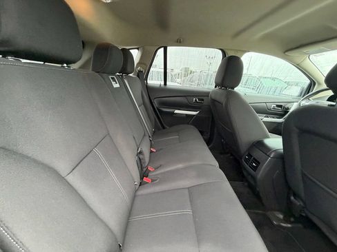Used 2013 Ford Edge SE FWD image 17