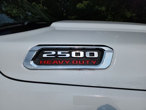 New 2026 RAM 2500 Tradesman AWD/4WD image 27