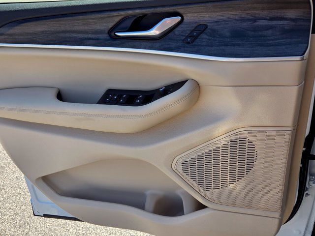 New 2027 Jeep Grand Cherokee Limited AWD/4WD image 30