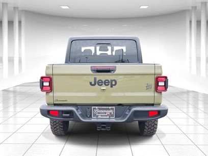 New 2026 Jeep Gladiator Sport