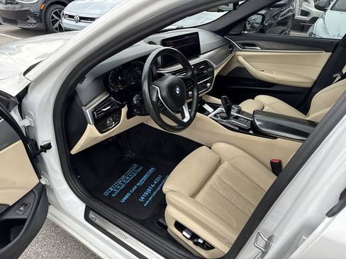 Used 2021 BMW 530i xDrive w/ Premium Package AWD/4WD image 10