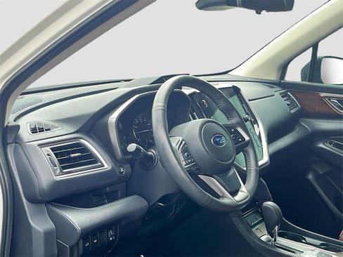 Used 2023 Subaru Ascent Touring image 9