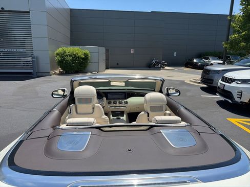 Used 2019 Mercedes-Benz S 560 Cabriolet image 17