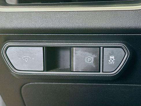 Used 2025 Kia K4 FWD image 17