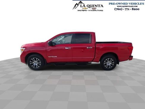 Used 2021 Nissan Titan SV w/ SV Convenience Package RWD image 5